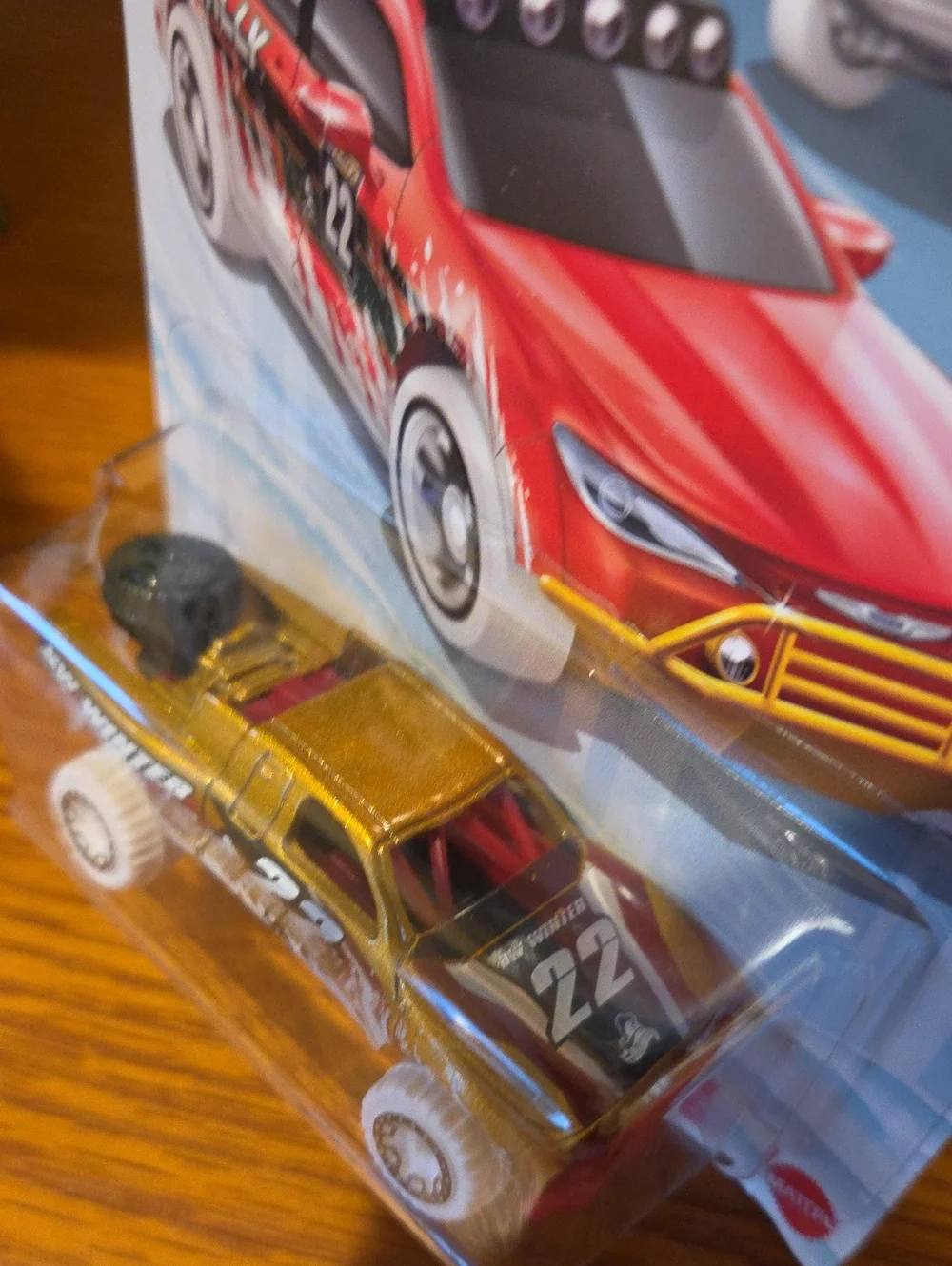 NWT-2017 Hot Wheels HW Metro Pack and 2021 Toyota Off-Road Truck (6) Multi-Color